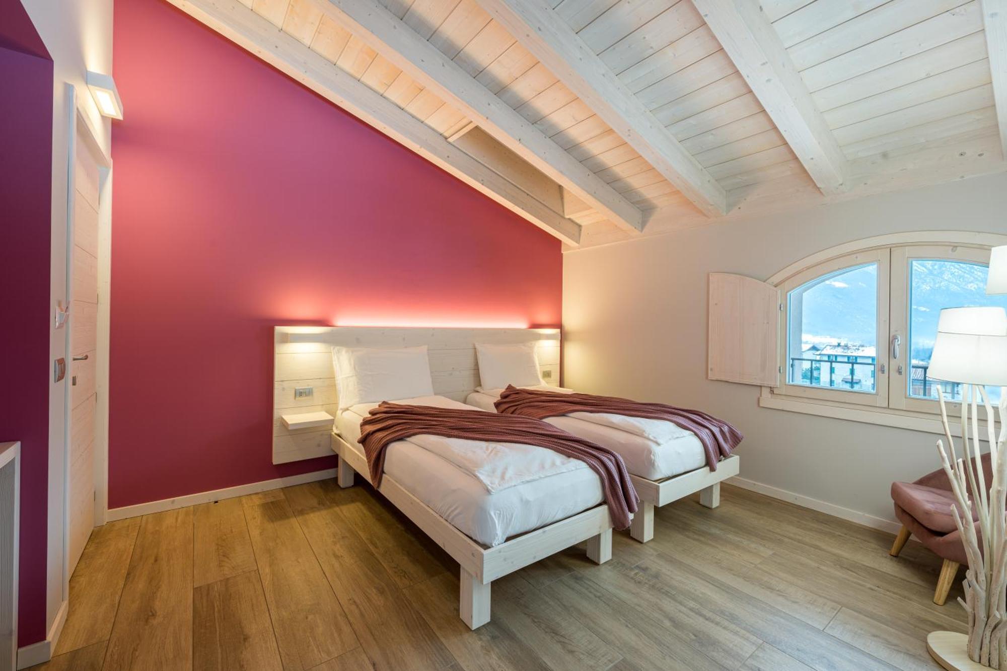 Bianco Hotel Primaluna Exteriör bild