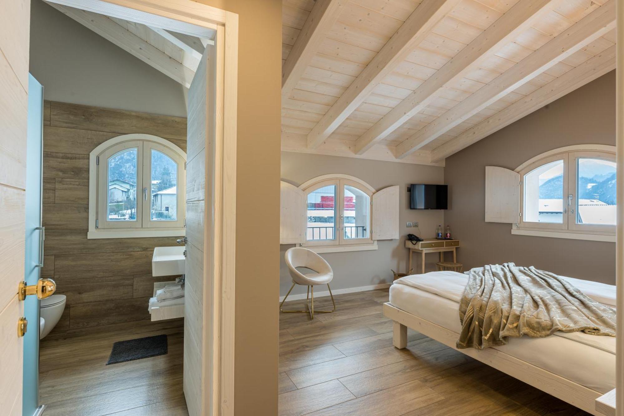Bianco Hotel Primaluna Exteriör bild